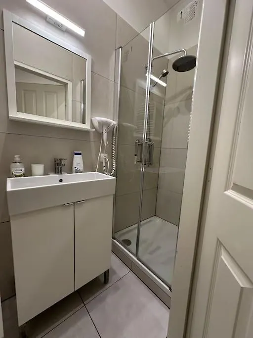 Design Europa Apartment Vienna