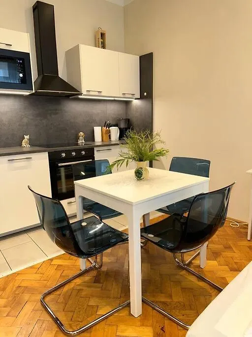 Design Europa Apartment Vienna Austria